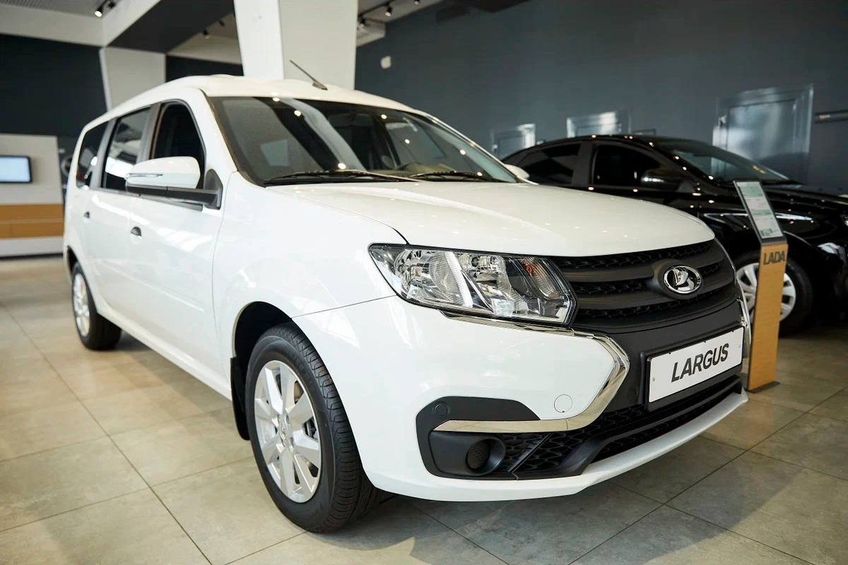 Lada Largus в Москва - фото №3